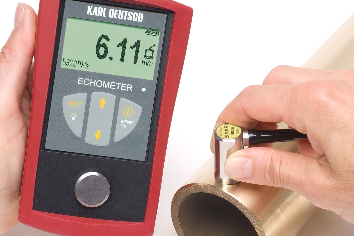 Вимір товщини стінки ультразвуковим товщиноміром ECHOMETER 1076 DATA